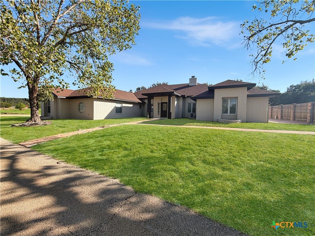 Photo of 3806 Oakridge Boulevard #B, Harker Heights, TX 76548 (MLS # 627206)
