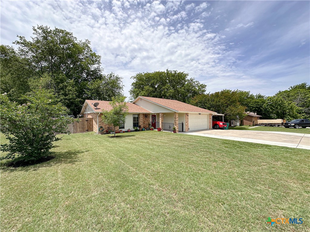 908 Indian Trail
