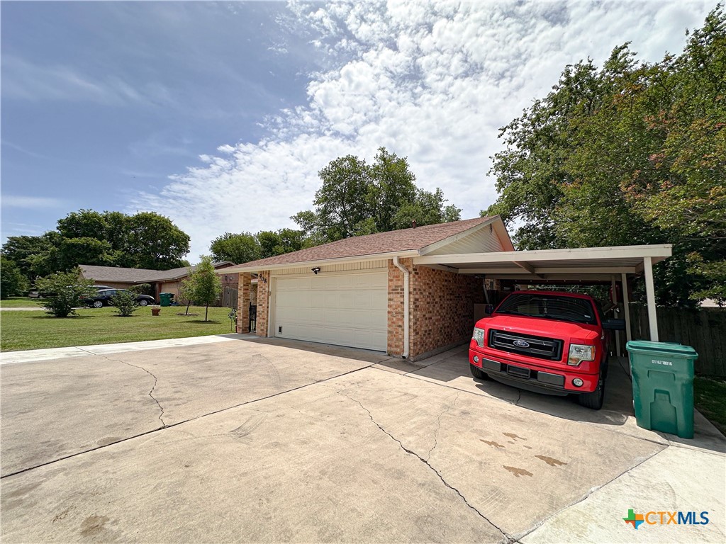 908 Indian Trail