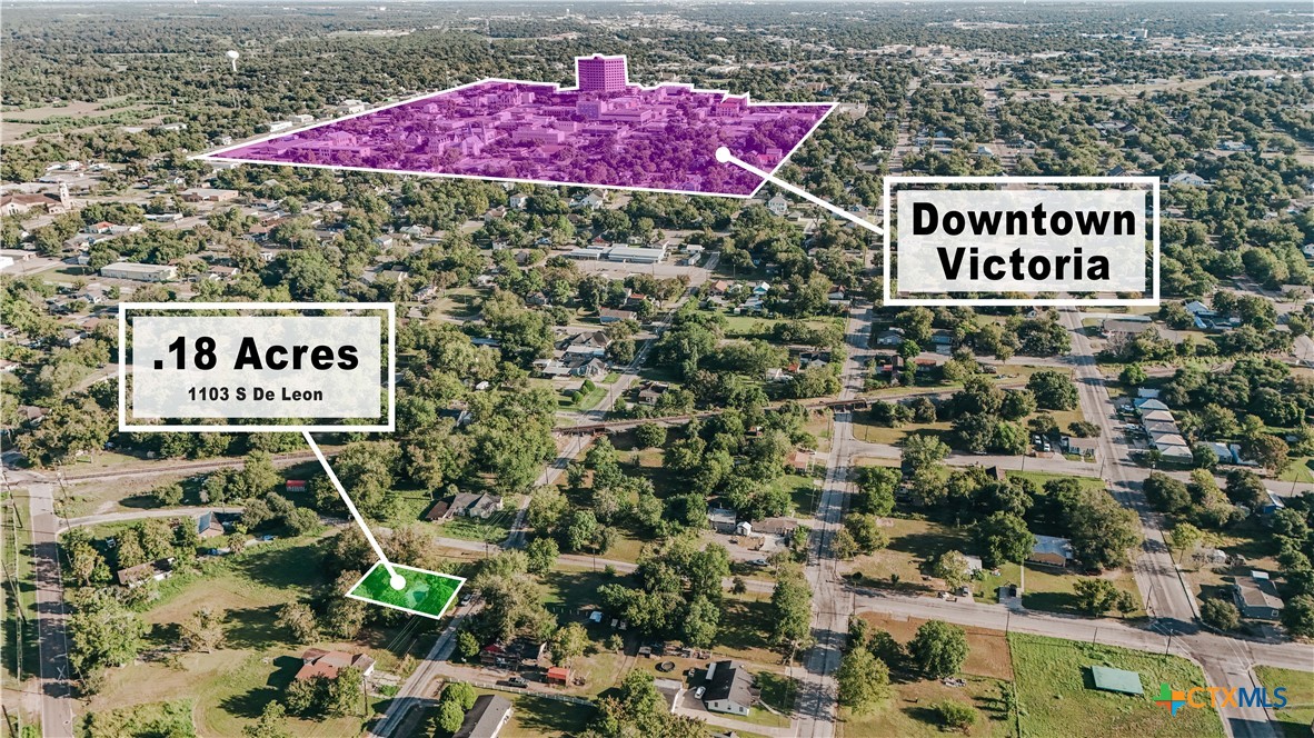 1103 S De Leon Street