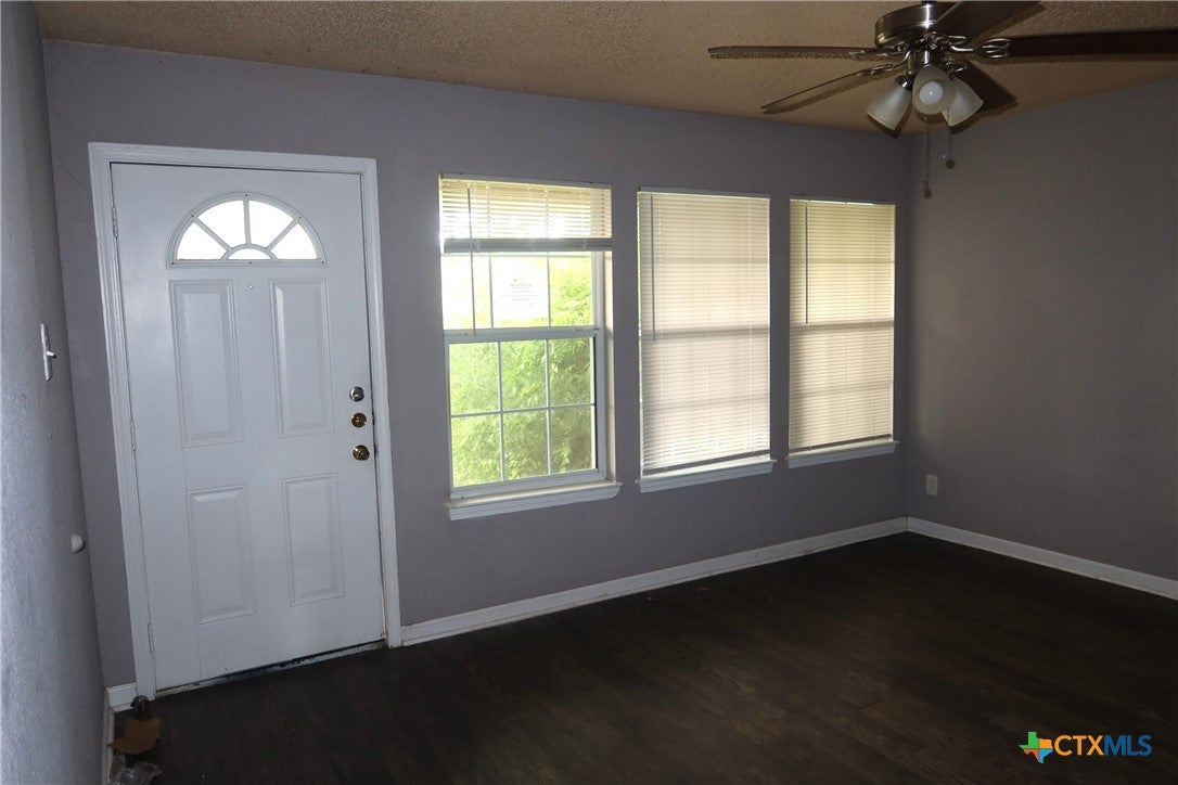 1806 Fairview Drive