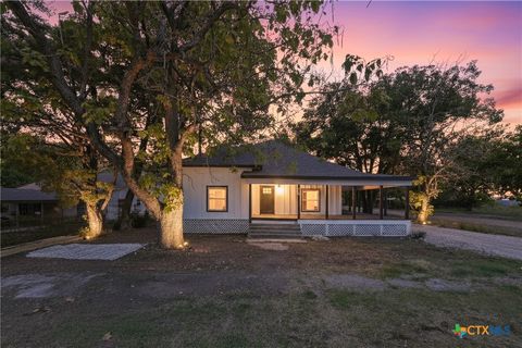 Photo of 507 2nd Street, Moody, TX 76557 (MLS # 594716) Photo of 507 2nd Street, Moody, TX 76557 (MLS # 594716)