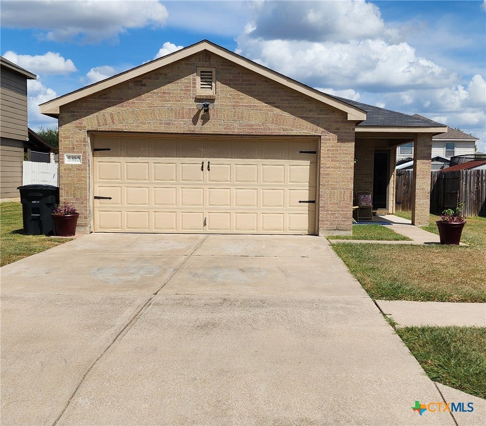 5310 Lyra Drive - Photo 2