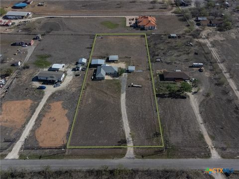 Photo of 2412 Williamson Road, Lockhart, TX 78644 (MLS # 612524)