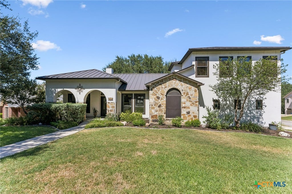 Photo of 406 Marsh Oval, New Braunfels, TX 78130 (MLS # 622820)