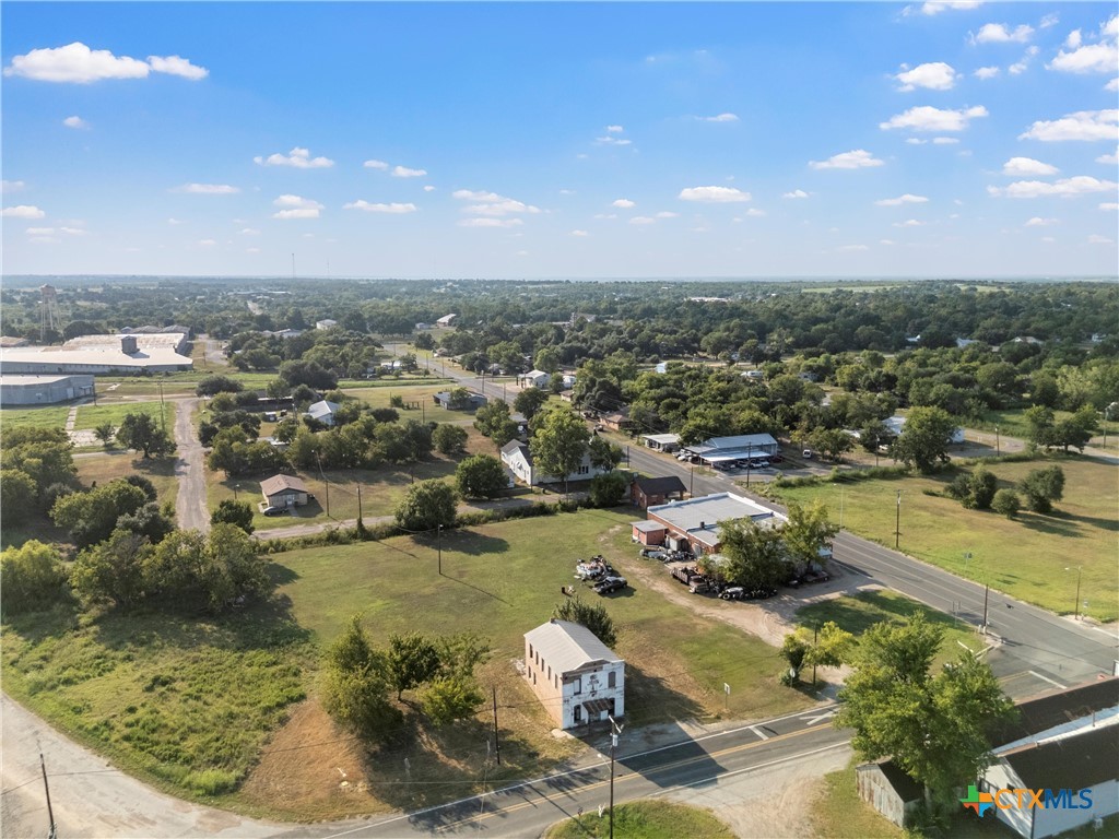 516 S COLLEGE Avenue