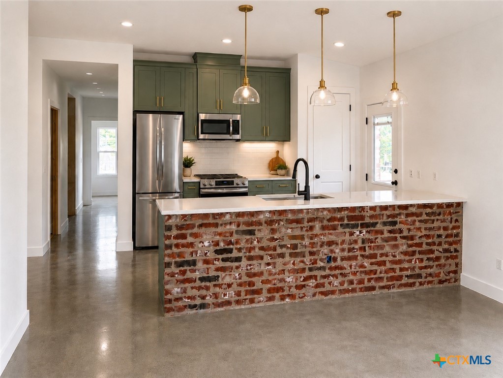 Photo 1 of 4 — 105 Leon Lane, Copperas Cove, TX 76522
