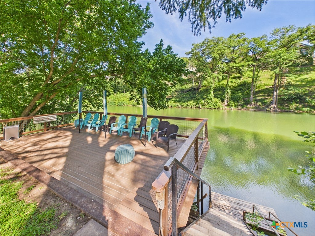 1238 Sleepy Hollow Lane