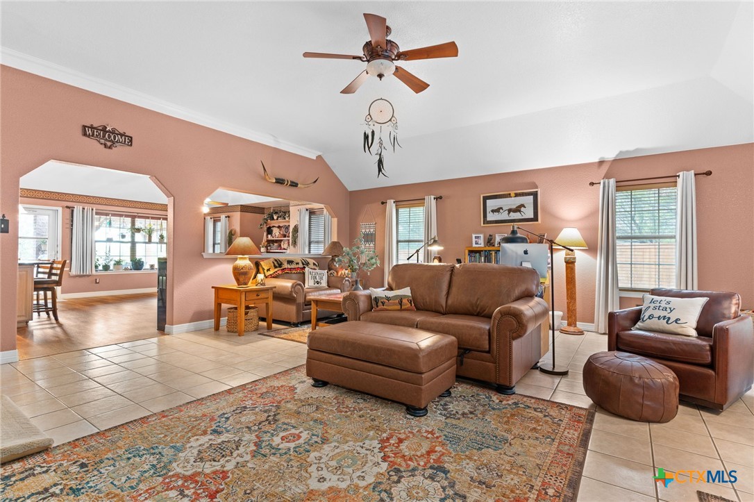 1204 Mountain View Drive
