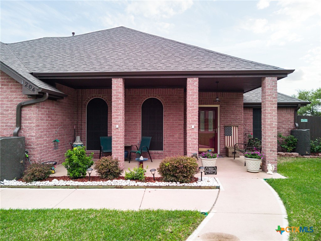 1204 Mountain View Drive