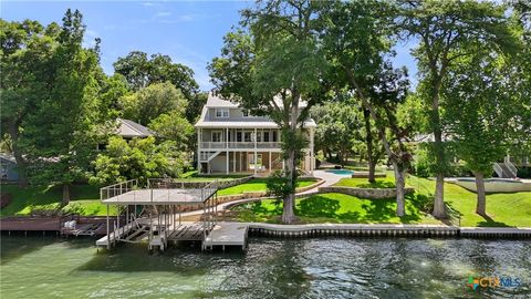 Photo of 2419 Terminal Loop Road, McQueeney, TX 78123 (MLS # 619602)