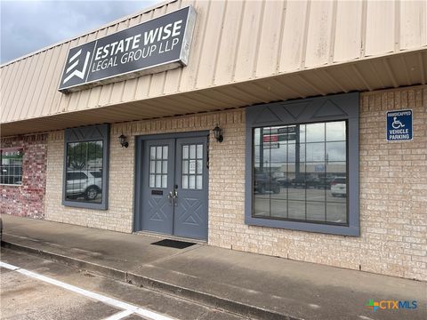 5001 John Stockbauer Drive C Victoria TX 77904