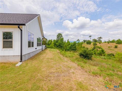 A home in Smithville