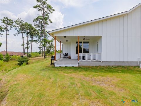 A home in Smithville