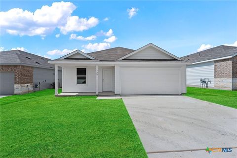 Photo of 720 Horsetail Lane, New Braunfels, TX 78132 (MLS # 610902)