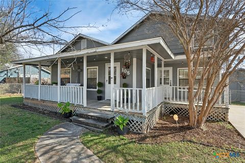 Photo of 105 S Peach Street, Little River Academy, TX 76554 (MLS # 600647)