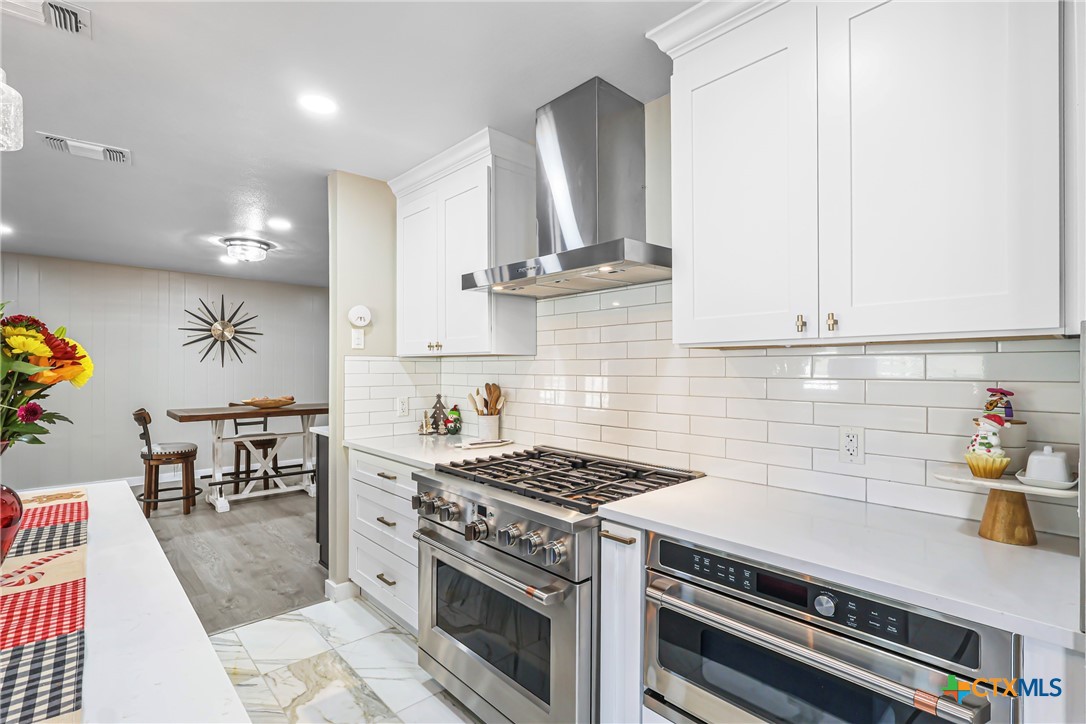 7339 Shady Hollow Lane