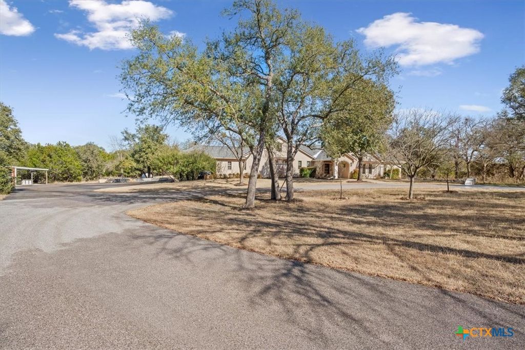 Photo of 8841 Brewer Lane, Salado, TX 76571 (MLS # 610259)