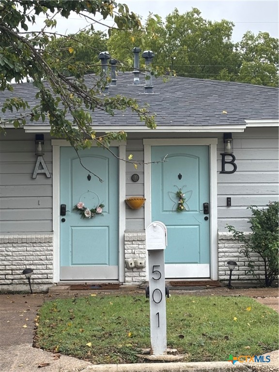 501 W Lincoln Avenue A&B