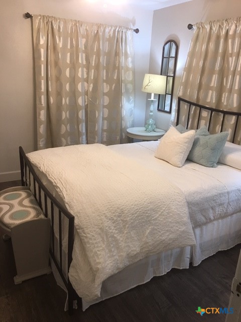 501 W Lincoln Avenue A&B