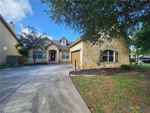 Photo of 803 Lodge Creek, New Braunfels, TX 78132 (MLS # 604433)