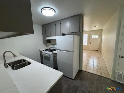 Photo of 128 Coers Circle #B, San Marcos, TX 78666 (MLS # 628193)