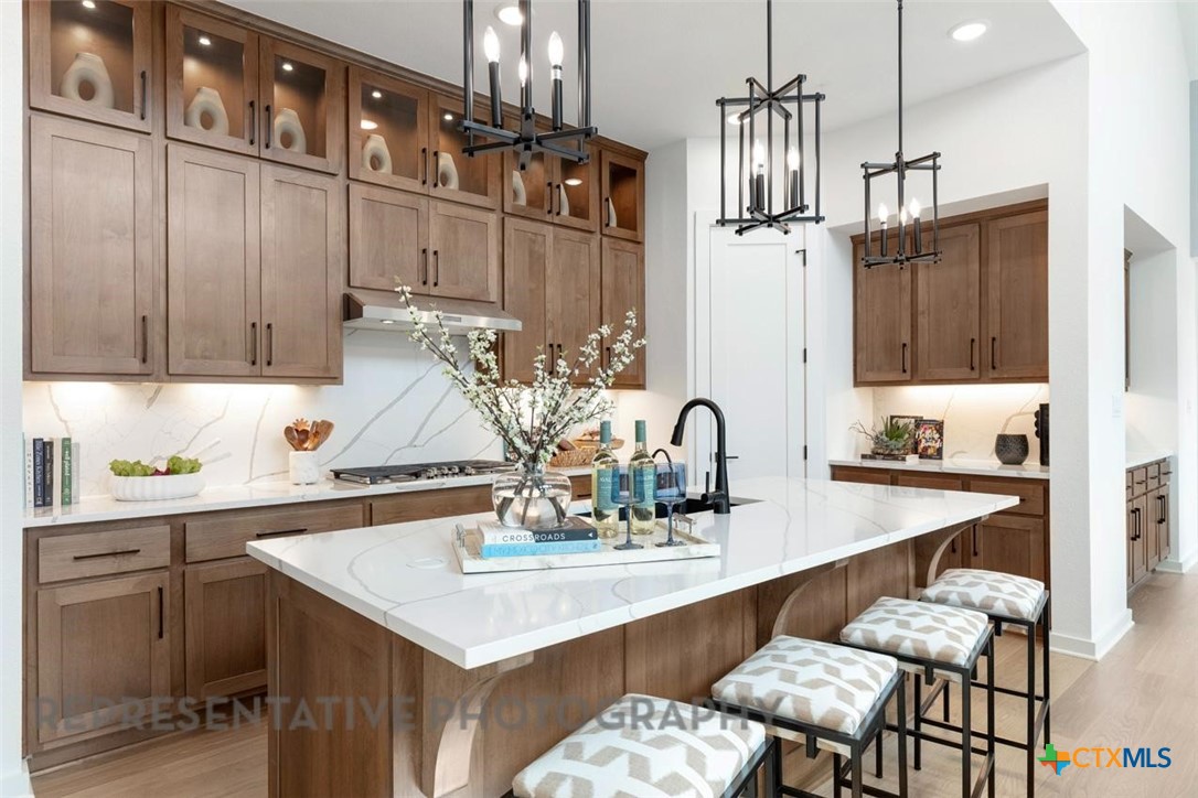 244 Basket Flower Loop