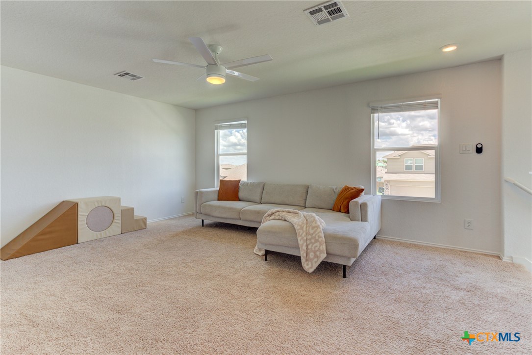 San Marcos, Texas 78666, United States, 4 Bedrooms Bedrooms, ,3 BathroomsBathrooms,Residential,Pending,53955