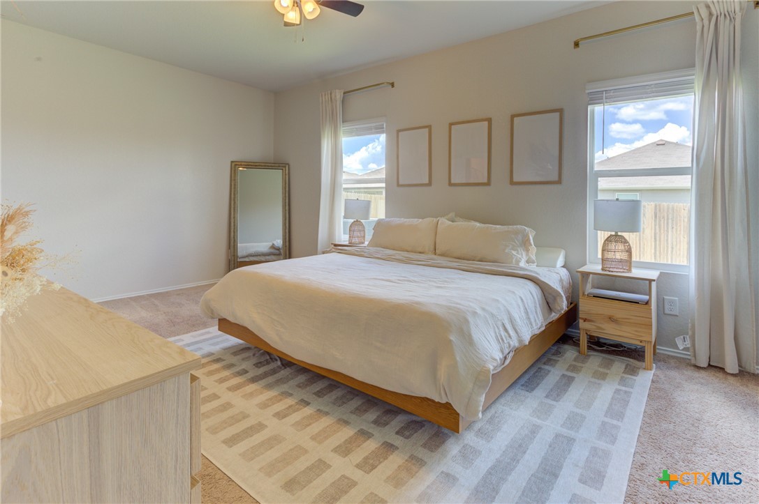 San Marcos, Texas 78666, United States, 4 Bedrooms Bedrooms, ,3 BathroomsBathrooms,Residential,Pending,53955