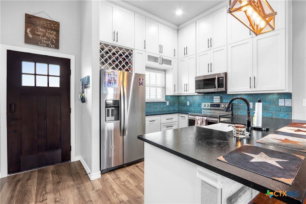 Photo of 145 Navarro Crossing, Seguin, TX 78155 (MLS # 578883)