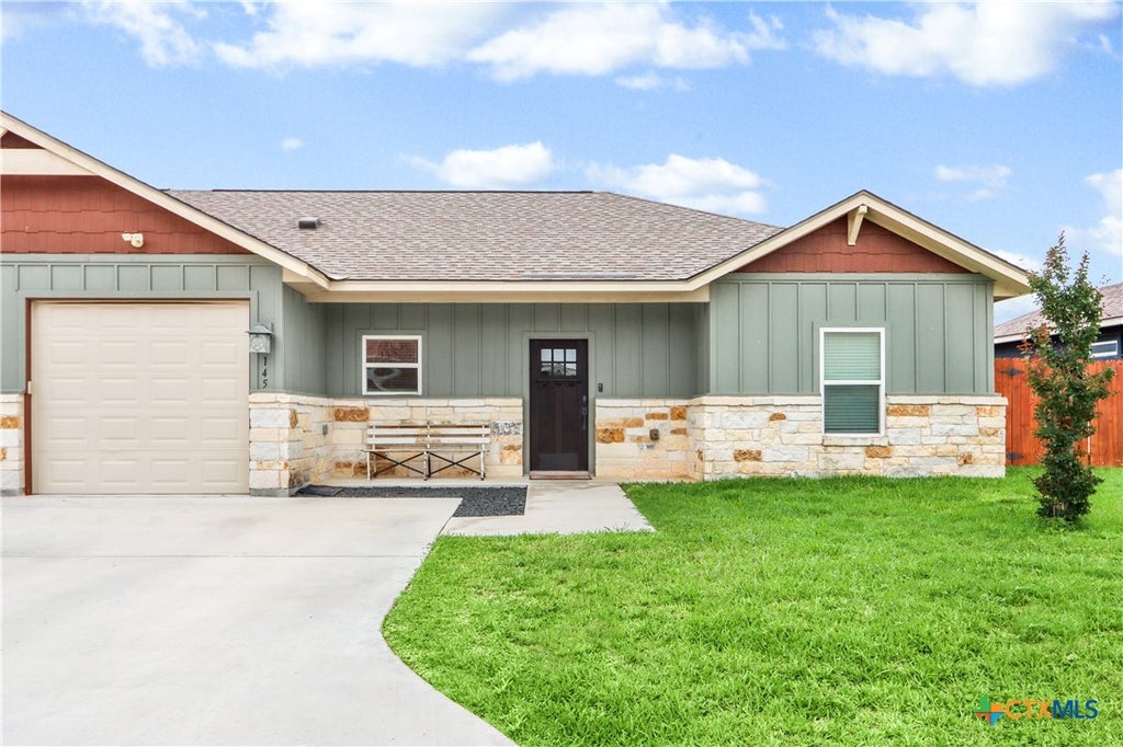 Photo of 145 Navarro Crossing, Seguin, TX 78155 (MLS # 578883)