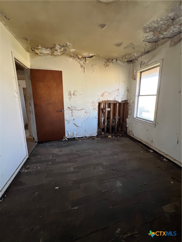 1701 E Walnut Avenue