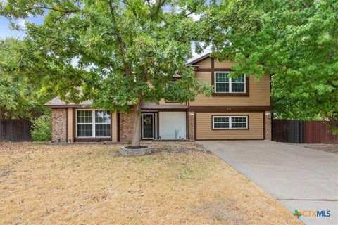 Photo of 712 Brazos Drive, Temple, TX 76504 (MLS # 626120)