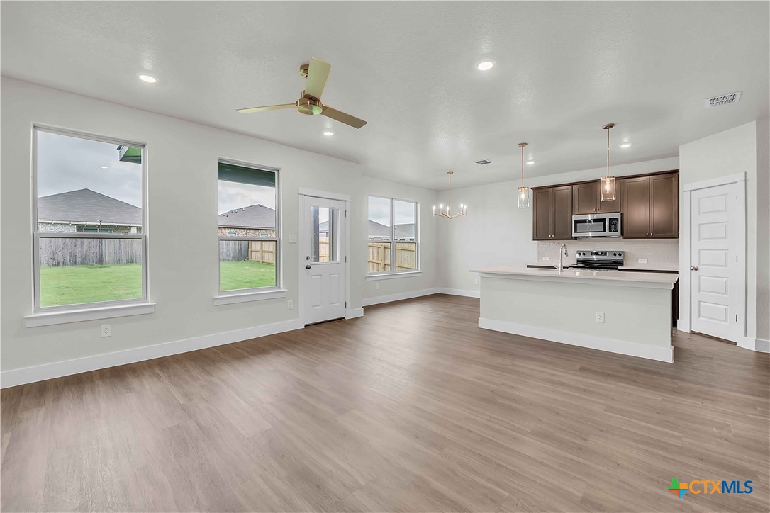 1175 Lexington Drive