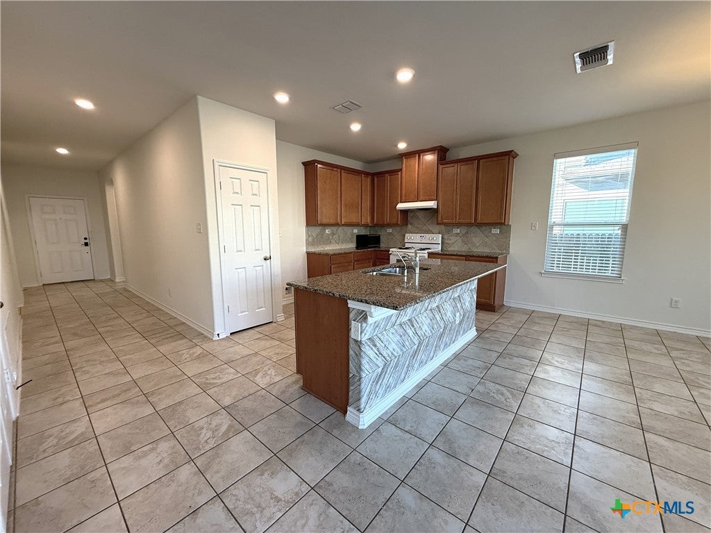 Photo of 2007 Stepping Stone, New Braunfels, TX 78130 (MLS # 621298)
