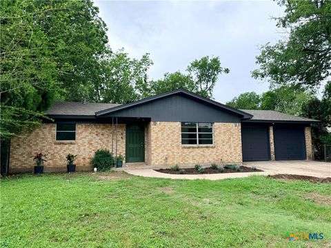 Photo of 106 E Mark Road, Harker Heights, TX 76548 (MLS # 614760)