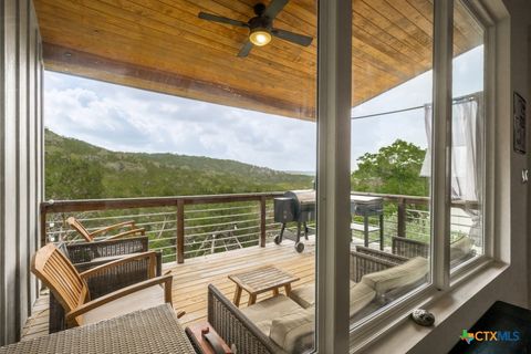 Photo of 1722 Trail Pass Drive, Canyon Lake, TX 78133 (MLS # 608314)