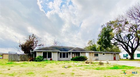 A home in Edna