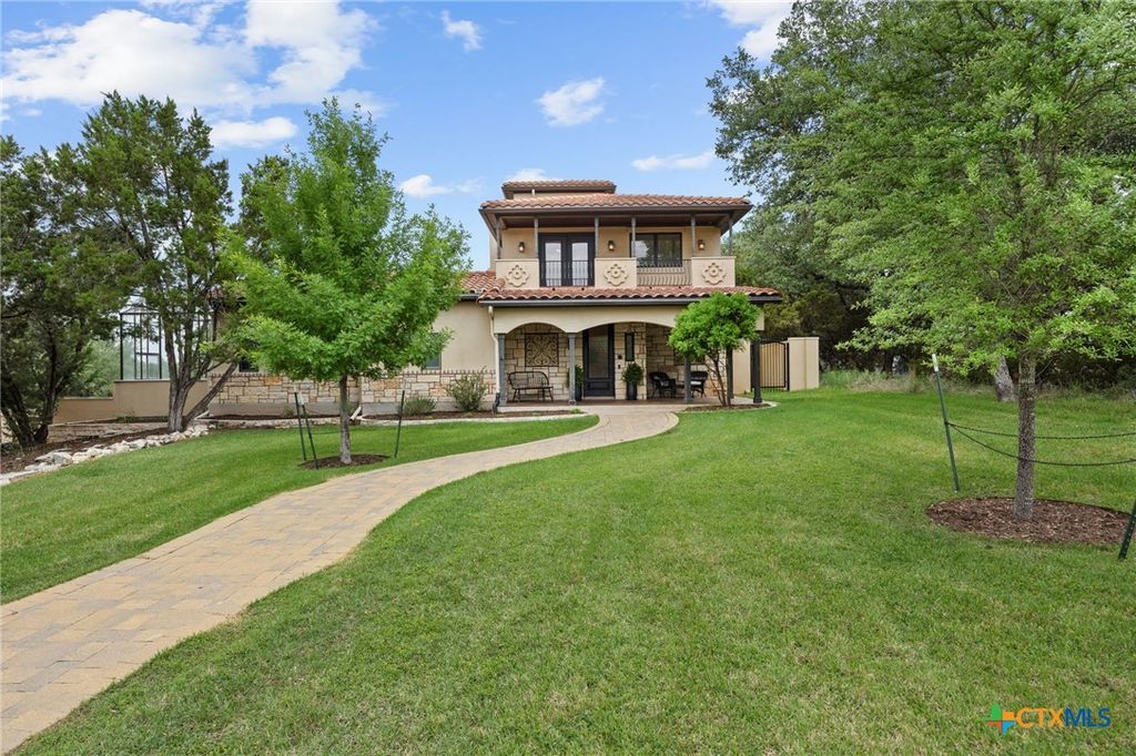 Photo of 20010 Victoria Chase Road, Lago Vista, TX 78645 (MLS # 611187)