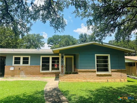 A home in San Marcos