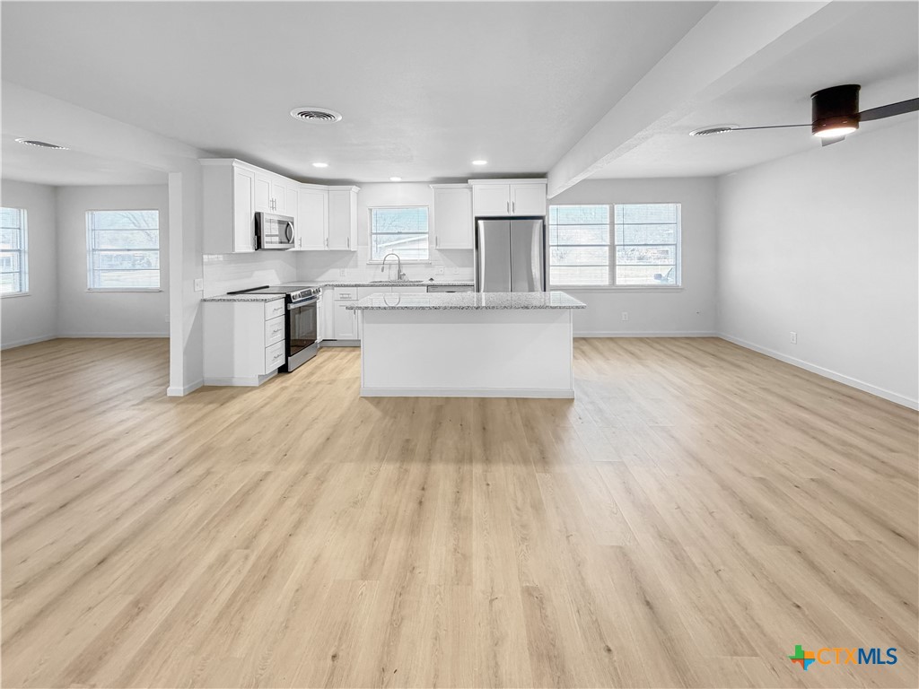 1200 Chippendale Drive