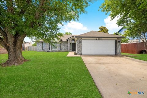 Photo of 2015 Sundown Drive, Killeen, TX 76543 (MLS # 613587)
