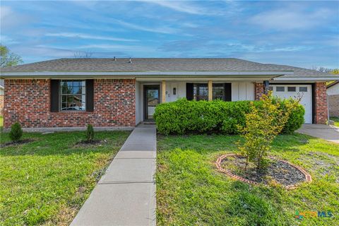 Photo of 701 Steven Street, Troy, TX 76579 (MLS # 608043)