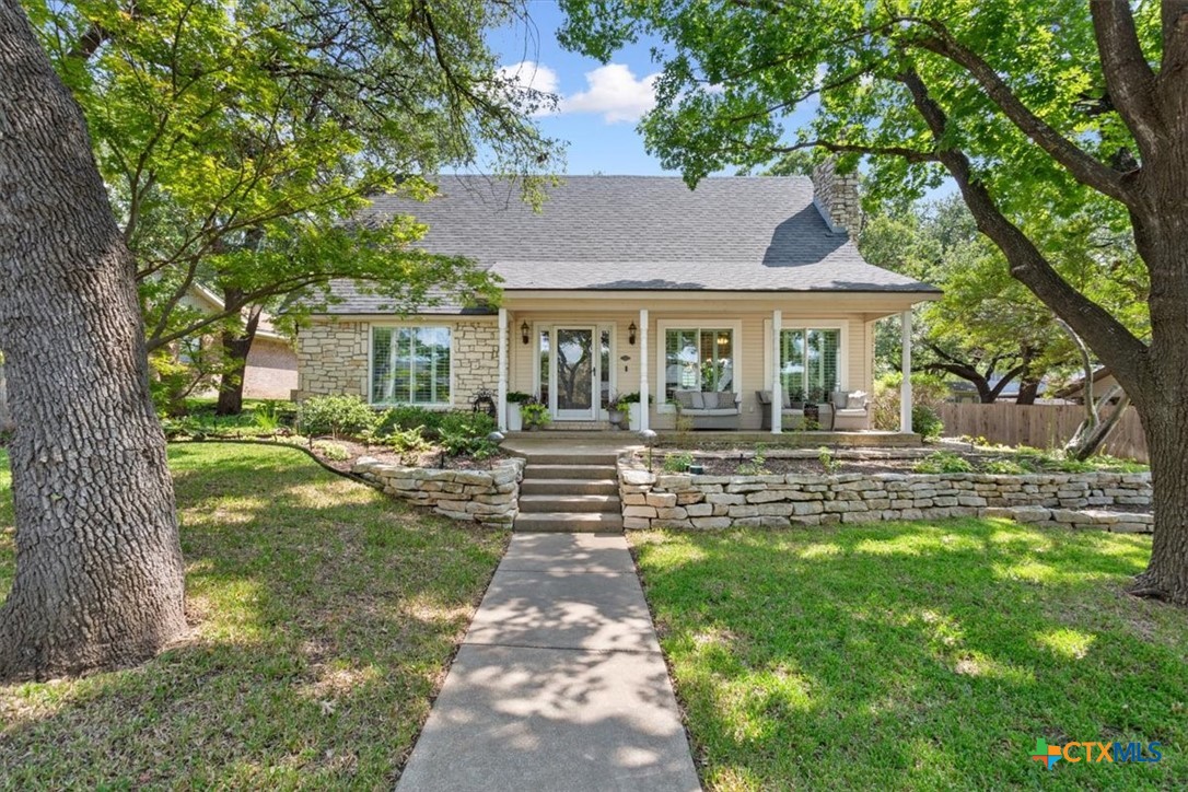 2217 Stagecoach Trail