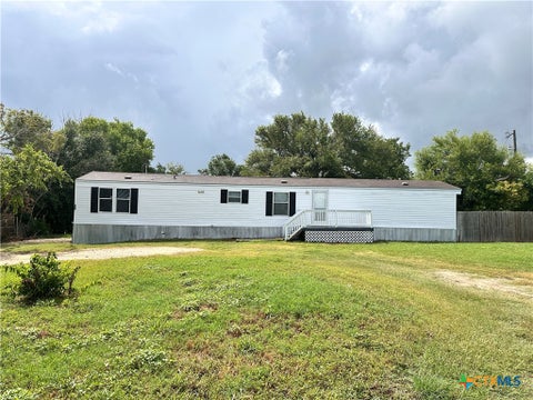 Photo of 208 Picasso Drive, San Marcos, TX 78666 (MLS # 616005)