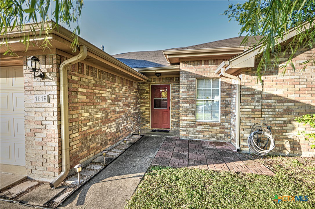 1518 Zinfandel Drive