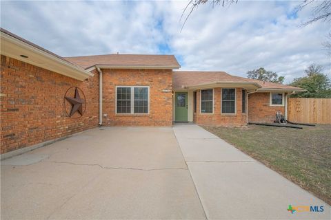 A home in Kempner