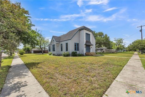 811 Terrell Street Cuero TX 77954