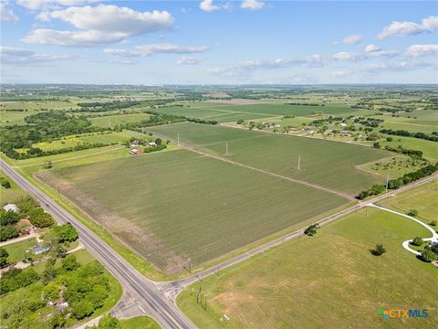 Bluebonnet Lot: 0000 Hwy-53 Temple TX 76501