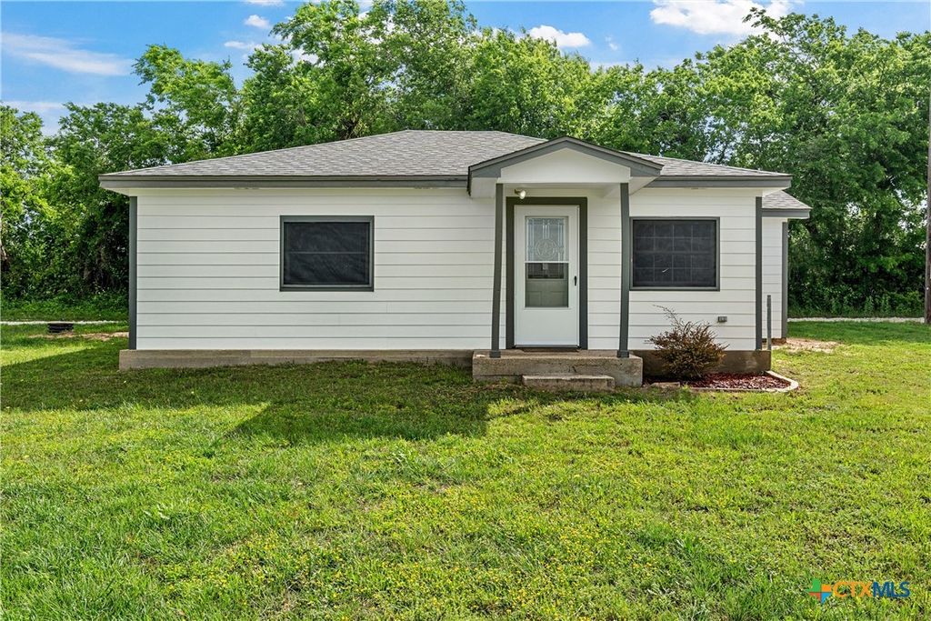 Photo of 132 Key Lane, Eddy, TX 76524 (MLS # 611141)